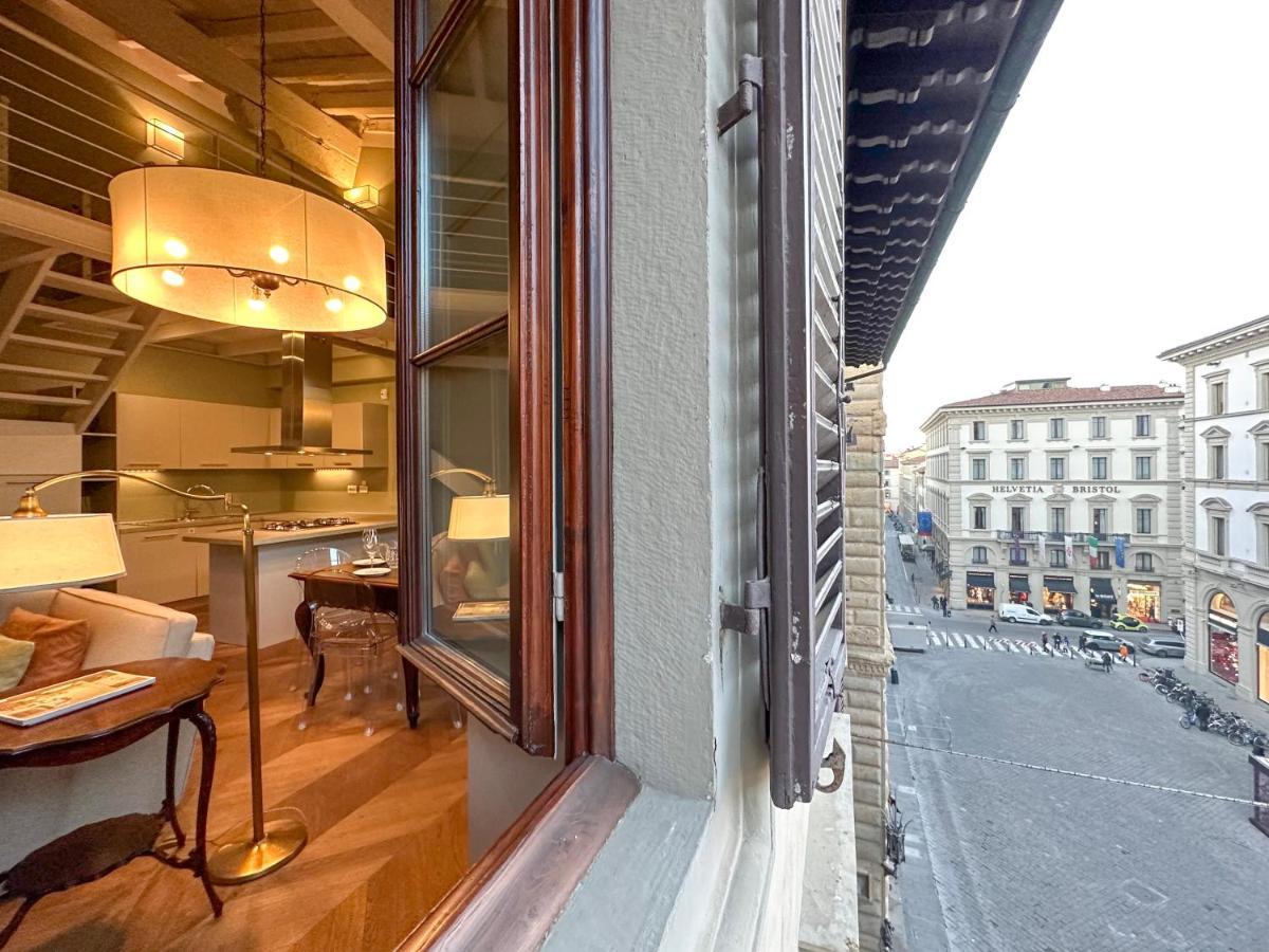 Penthouse In Palace Strozzi Apartment *