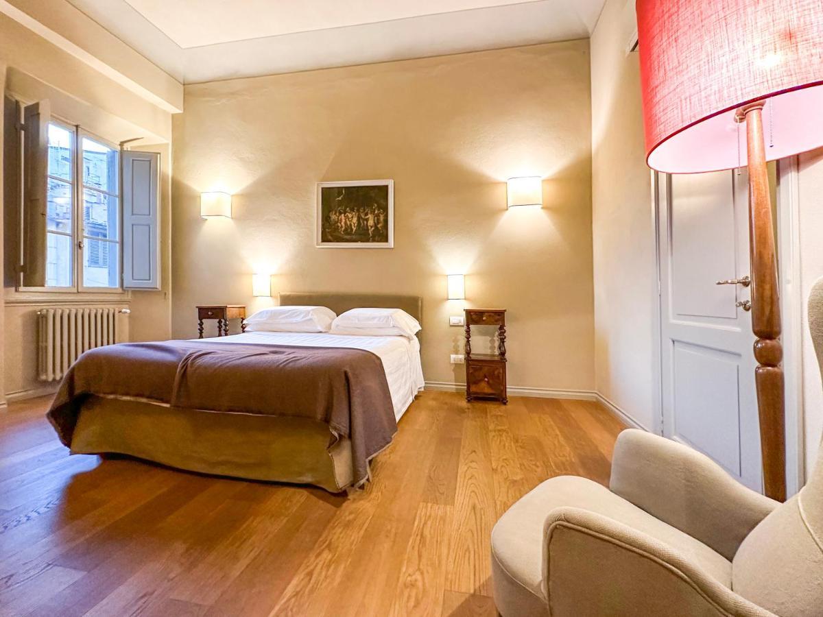 Apartment Penthouse In Palace Strozzi *