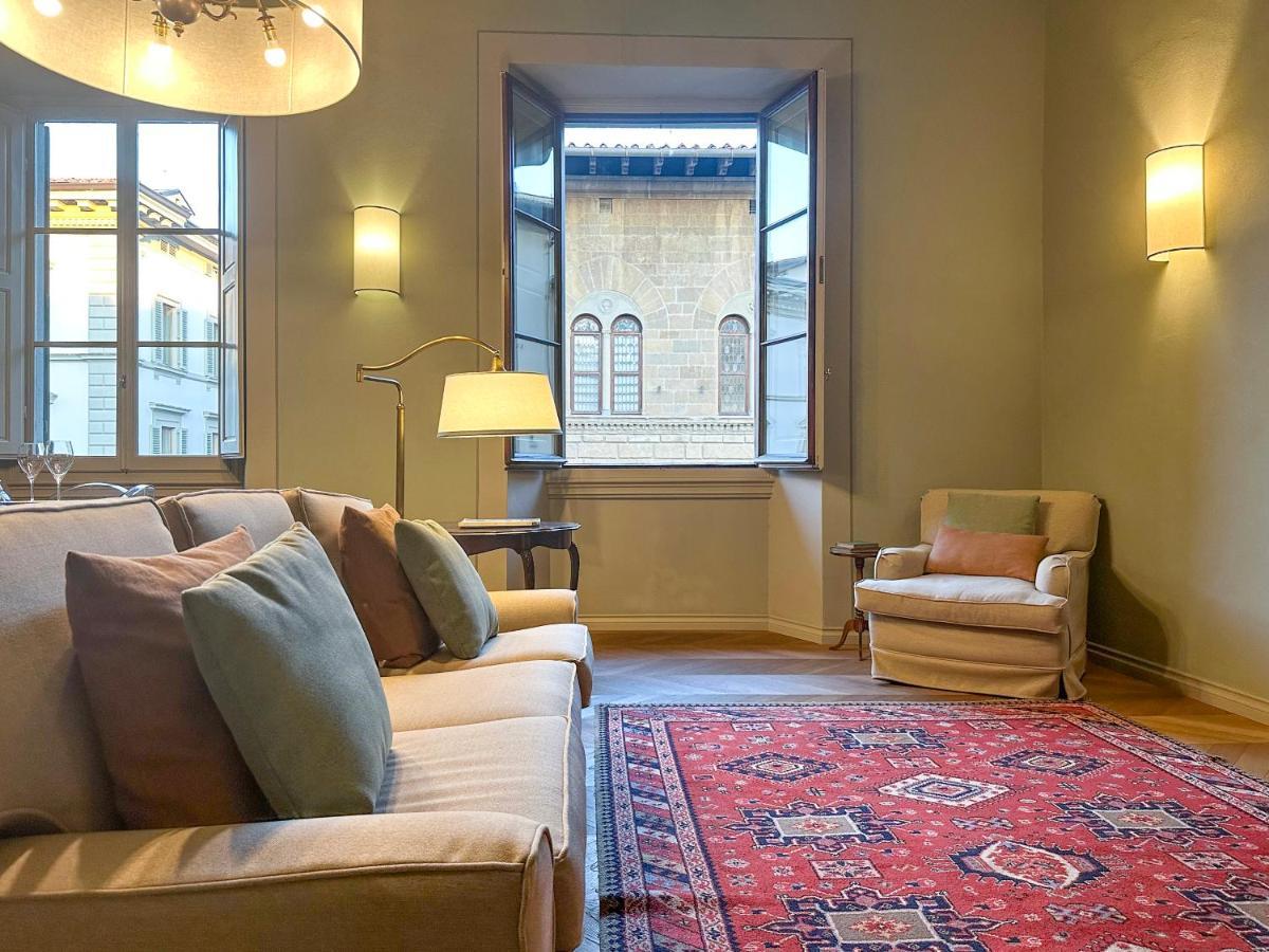 Penthouse In Palace Strozzi Apartment Florence
